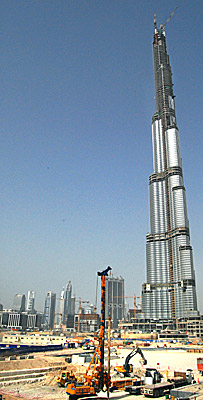 Burj Dubai, world's tallest building,nearing completion by Ron Gluckman 